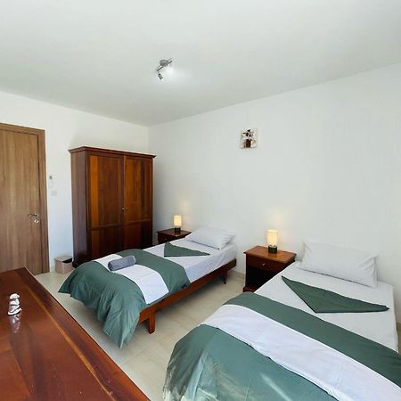 Coral Cove Comfort Room 2 خليج سانت بول المظهر الخارجي الصورة